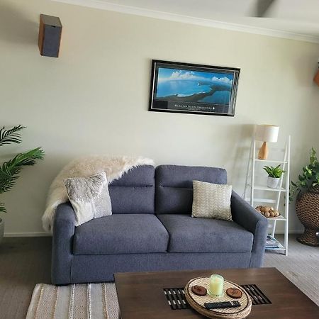 Watersons At Airlie Central Apartments Еърли Бийч Екстериор снимка